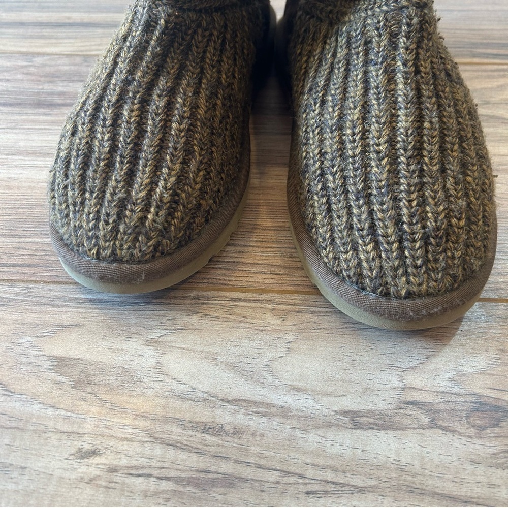 UGG Australia Classic Cardy Brown Knit Button Boots Women’s 6 Tall Cozy - Picture 7 of 7